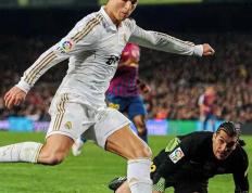 C罗在掘金比赛中突破纪录，势不可挡引发热议！的简单介绍