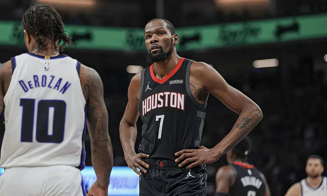 关于杜兰特关键节点赛况扑朔迷离,篮网带队取胜!的信息